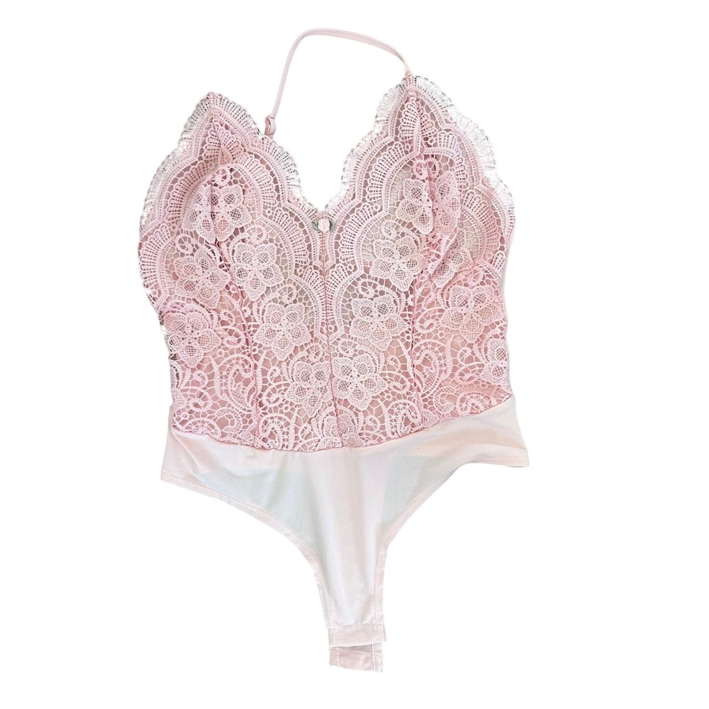 Rue 21 Lace Bodysuit Medium Pink Good‎ Strappy Back Floral Coquette Snaps - Picture 2 of 4